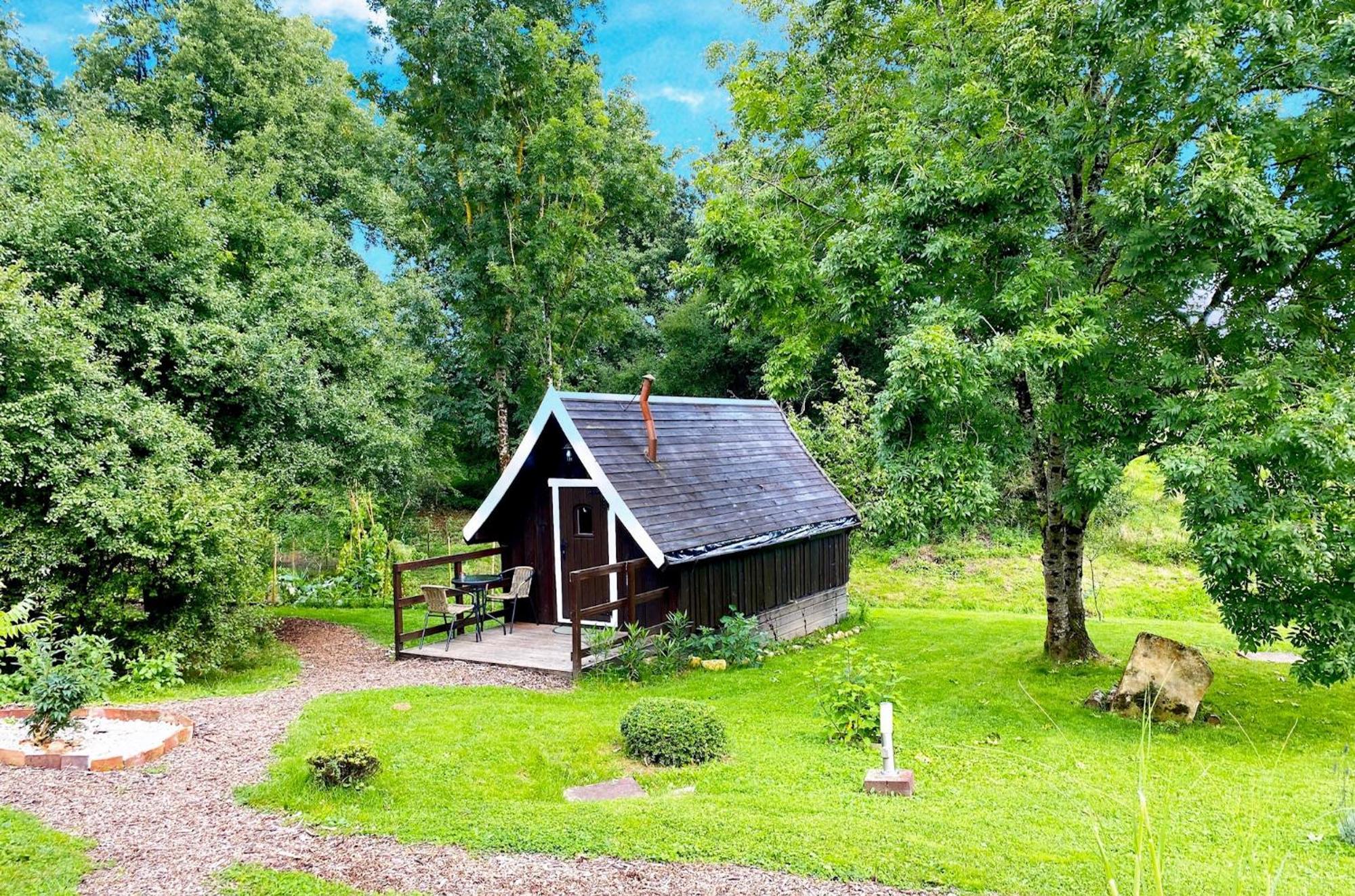 Little Wood Lodges Insolites Bailly-aux-Forges Εξωτερικό φωτογραφία